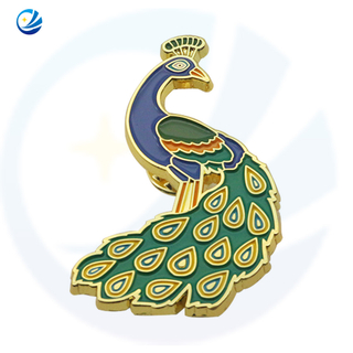 شارة مينا للمينا المعدنية المخصصة لزينة النسيج المختلفة شارات طاووس حيوانات طاووس حية
